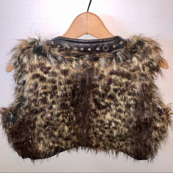 Buckle BKE Leopard Print Faux Fur Vest - Picture 4 of 8